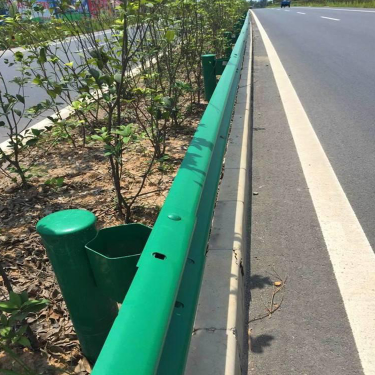 波形護欄10.jpg