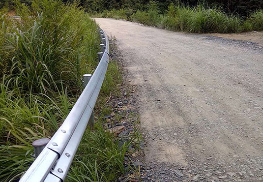 山東波形護欄