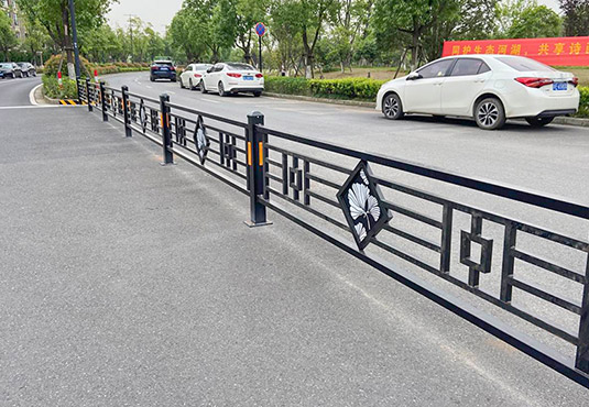 人行道護(hù)欄
